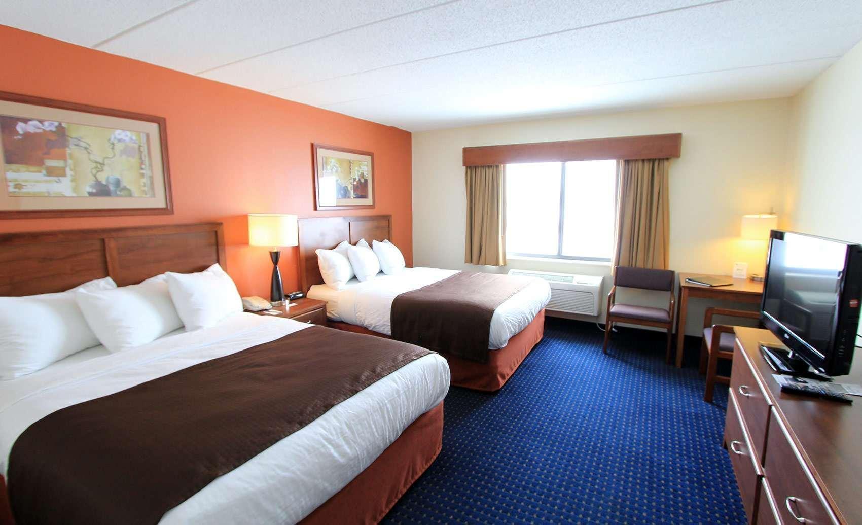 Hotel Americinn By Wyndham Airport